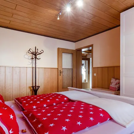 Alte Post, Rosenrot Messstetten