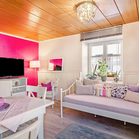 Alte Post, Rosenrot Messstetten